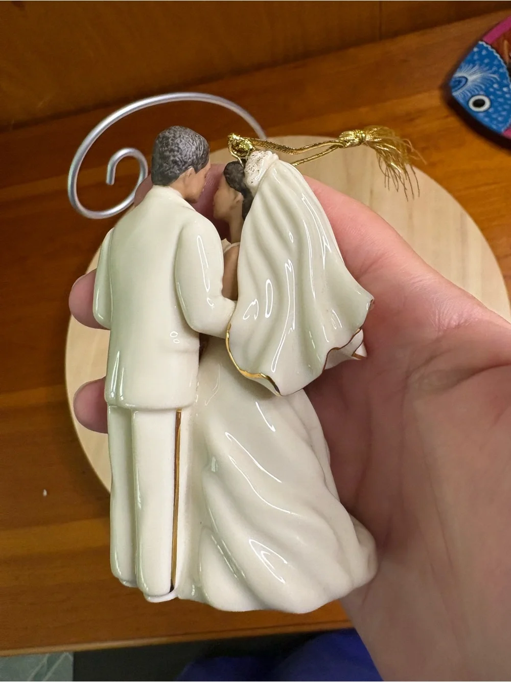 Lenox fine china bride and groom ornament, 2004 anniversary piece,